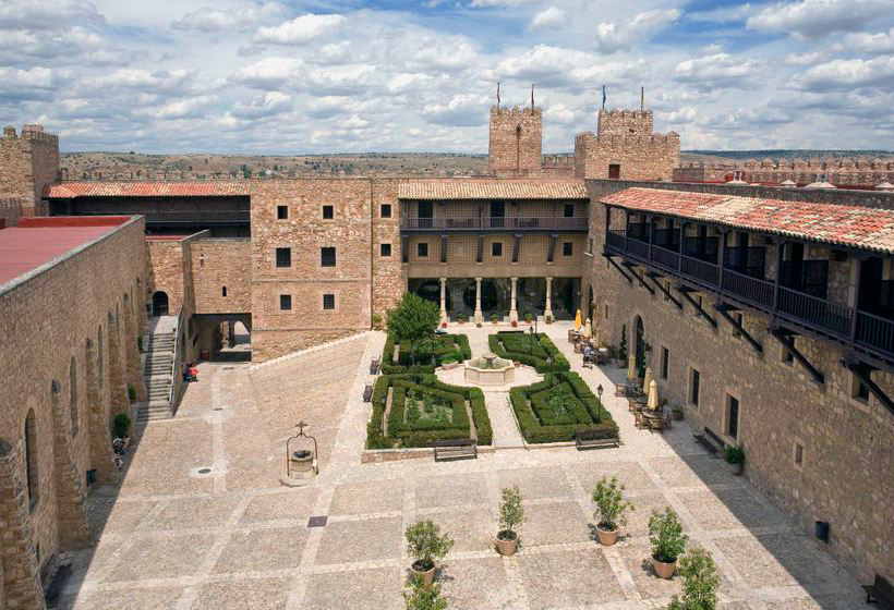 parador de siguenza 035