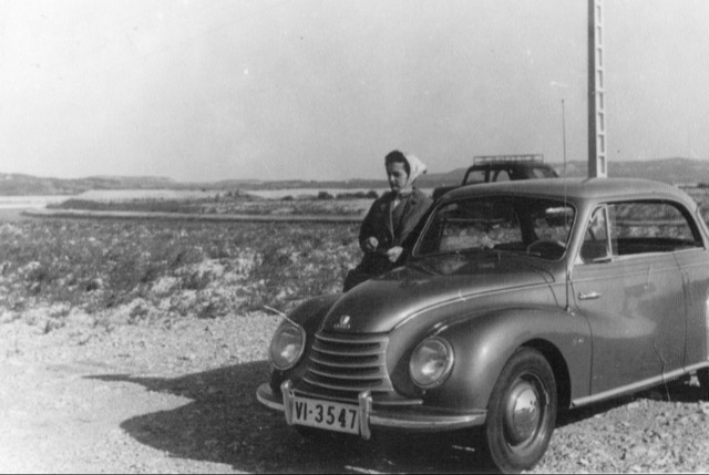 1DKW
